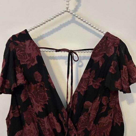 Torrid Black Red Floral Gauze Shorts Romper Size 3X witchy whimsigoth vamp goth - Picture 8 of 12